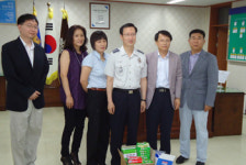 수원시약, 남부 경찰서에 구급의약품 전달