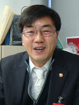 의료봉사, 대표 브랜드로 육성할 것