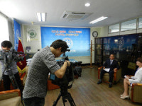 충남도약 전일수 회장, 지역방송서 약사회 홍보