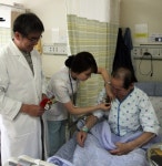 어르신 어서 빨리 회복하세요