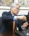 더블유스토어, 새로운 약국 모델 제시로 재도약