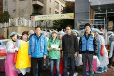 한림대성심병원, 과천시 김장담그기 행사 참여