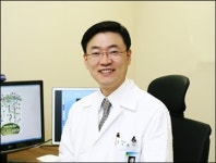 1번 공약 치매 국가책임제‥단계적으로 접근해야