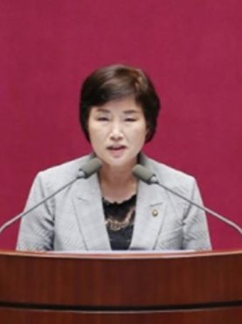 약사 출신 전혜숙 의원..국회 여가위원장으로 선출