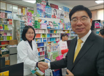 경기 박영달 예비후보, 고·당 관리약국서 유세 시작