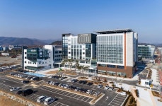 베스티안 병원, 임상시험센터 연구병동 개소