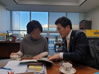 의협 총선기획단, 보건의료정책 제안서 정의당에 전달