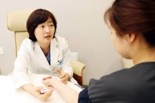 여성암 치료 후 생긴 부작용, 재활치료로 극복