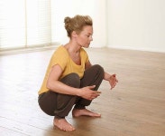 서양인 못 하는 아시안 스쿼트, 무릎 관절엔 좋지 않아