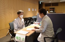 원주세브란스기독병원, 코로나19 AZ 접종 시작