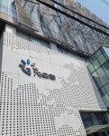 지오영, 의료기기 시장 성장세 타고, 관련 유통 사업도 확대