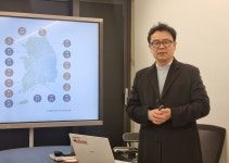 휴베이스, 약사와 고객 잇는 건강문화 공간 혁신에 집중