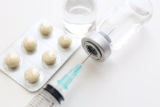 이부프로펜·올라파립·리포좀화한독소루비신, 주의사항 늘어난다