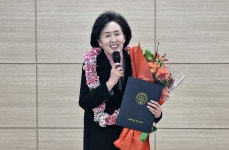 권영희 첫 여성 대한약사회장 탄생…“결과물 쥐어드리겠다”