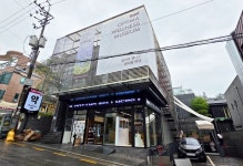 [현장] 약국, 건강 큐레이션 복합문화공간이 되다