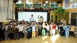 꿀참나무숲유치원, 아나바다 장터 수익금 8년째 충북대병원 기부