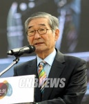 삼성출판사 김종규 회장, 국립중앙박물관에 어린이 도서 기증