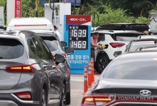 [특징주] STX그린로지스, 흥아해운, 대한해운... 중동 긴장에 유가 뛰자…해운·방산·에너지주 상승