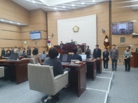 용산구의회 제 295회 임시회 제 1차 본회의 및 기자간담회 진행