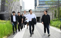 오세훈 서울시장, 두 번째 ‘아침현장소통’…지하철 역사 방문 시민 의견 청취