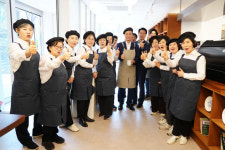 폐경로당의 아름다운 변신, 커피향과 도자기 온기가 흐르는 성북 행복더함 개소