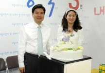 심은하 남편 지상욱 후보 선거캠프 첫 방문, 본격 내조 돌입(?)
