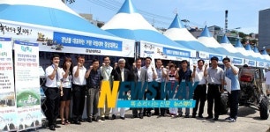 통영한산대첩축제 경상대 홍보관 인기 몰이