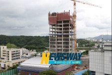 [NW포토]경남과학기술대학교 종합교육관 상량식