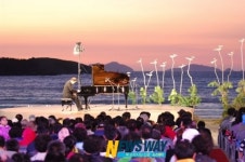 백건우 피아니스트,  부안 위도 섬마을 콘서트