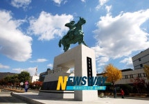 [NW포토 투어] 역사와 자연이 어우러진 창원 최윤덕 장상 동상