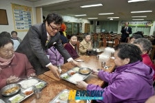 가수 남진, 박주선 후보 지지유세