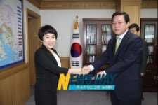 창원시 다문화가족 공무원 1호 탄생