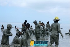 세계5대 갯벌인 영광갯벌축제 관광객 북새통