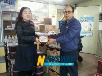 (주)한국야쿠르트 밀양지점, 어려운 이웃에 김치ㆍ라면 전달