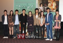 조금만 더 가까이 김종관 감독 성에 대한 설레임 표현하고 싶었다