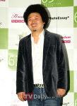 [TD포토] 윤택 13살 연하 신부와 결혼 성공기 저도 알고 싶어요