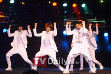 [TD영상] 평균신장 186의 훈남아이돌 X-5 내 눈 앞에 띄지마