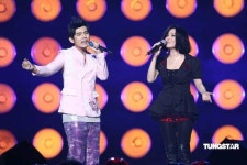 주걸륜, 지앙후이와 달콤한 듀엣 무대