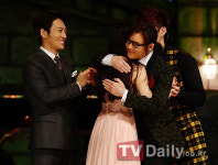 [TD포토] 오페라스타 2012 박기영 동료들의 축하