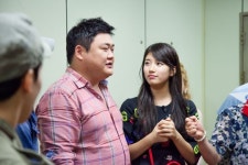 수지 김준현 청춘불패2서 재회 입맞춤 논란? 안 닿았다고!
