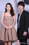 [TD영상] 송승헌, 채정안은 십년전 연인, 신세경은 배울 점 많은 배우