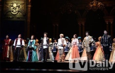 대형 뮤지컬이 주도한 지난해 공연 시장 매출액 3,772억원