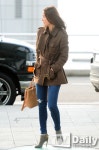 [TD포토] 손태영 출국길이 화보네~