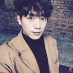 ‘치즈인더트랩’ 서강준, 눈부신 셀카 포착 백인호는 퇴근 중
