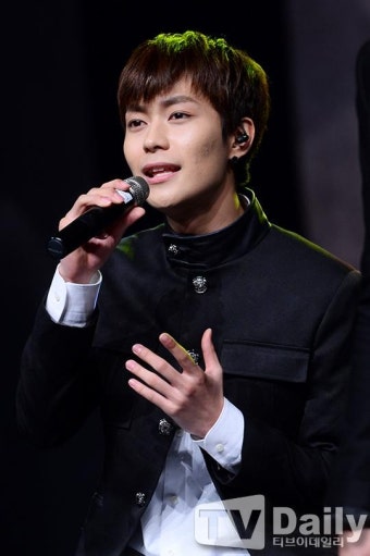 [TD포토] 크나큰 오희준 '촉촉한 눈빛'