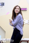 [TD포토] 효민, 새 앨범은 안보여줘~!
