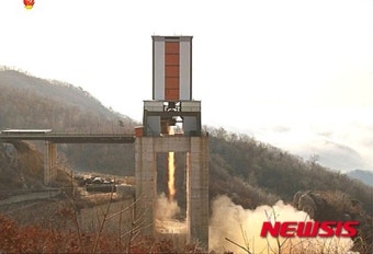 북한 탄도미사일 새벽 발사, 합참 “실패 추정”