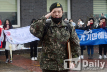 [TD포토] 슈퍼주니어 신동 전역을 신고 합니다