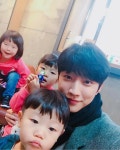 진영, 설아·수아·대박이와 셀카 보고싶다 얘들아