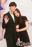 [TD포토] 조윤우-다솜 '다정해도 너무 다정해~'